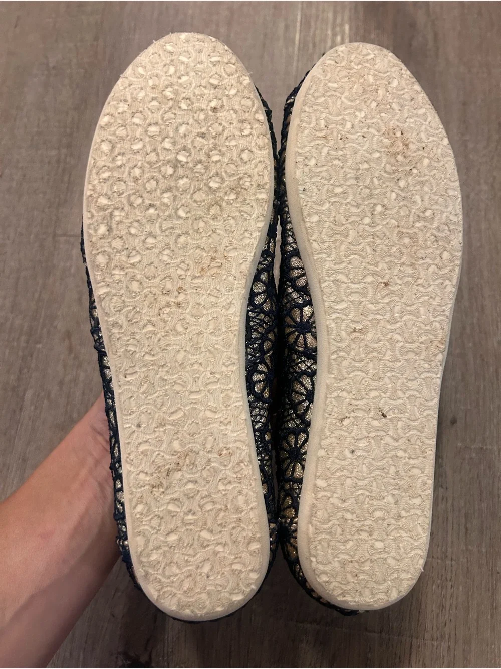 TOMS Alpargata Classic Slip-On Flats Womens Size 8 Navy Floral Glitter